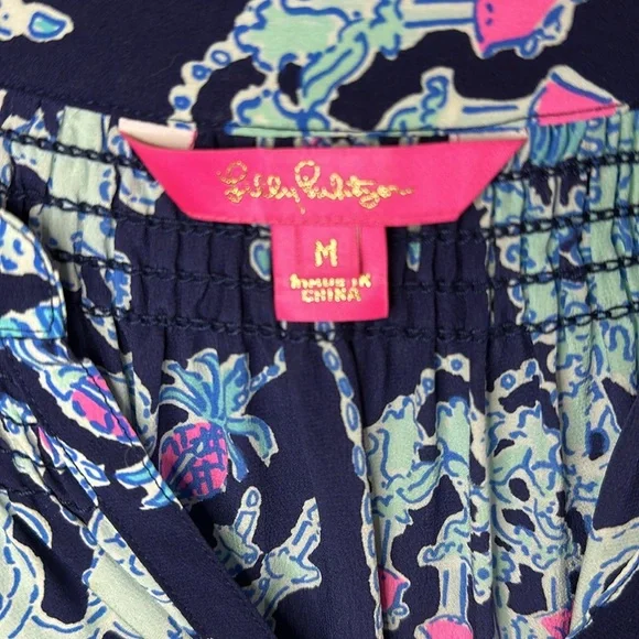 Lilly Pulitzer Elsa Silk Long Sleeve Monkey Trouble Blouse (M) - Picture 4 of 6